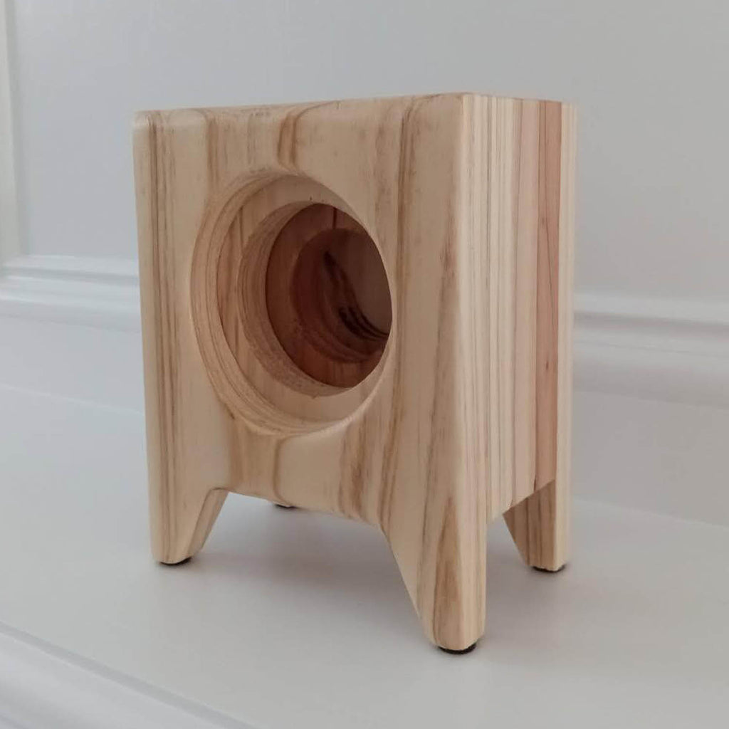 Wooden Sound Amplifier