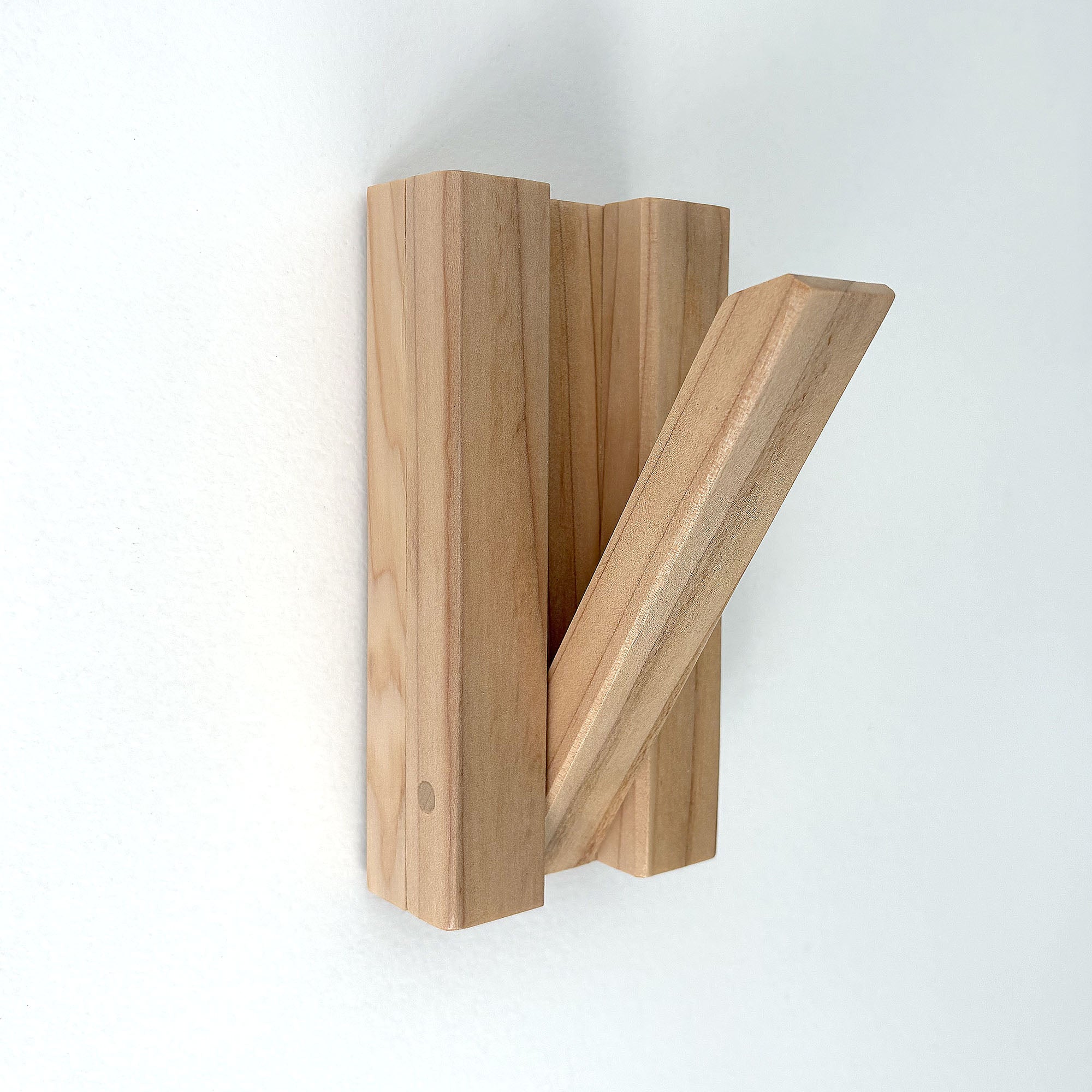 Retractable Wooden Ninja Hangers | Foldable Wall-Mounted Hooks